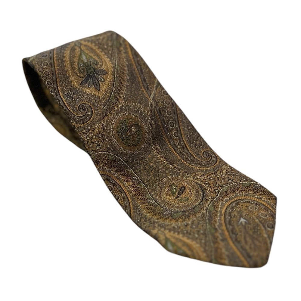 Burberrys Vintage Designer Neck Tie Paisley 100% Silk Made USA Hand Sewn